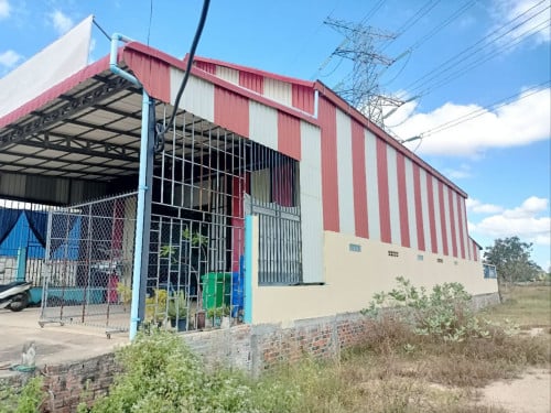 🏦Warehouse Available for Urgent Sale at a Special Price (Negotiable).
