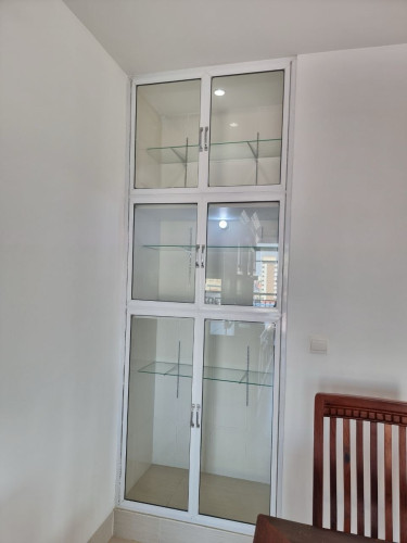 2 bedroom 950$ size 153m2  (Toul Tumpoung)
