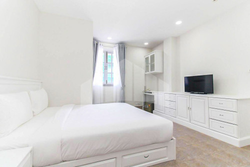 Apartment for Rent in BKK1 Area