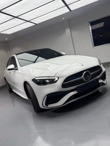 C300 2022 AMG Top Option 30000miles used only