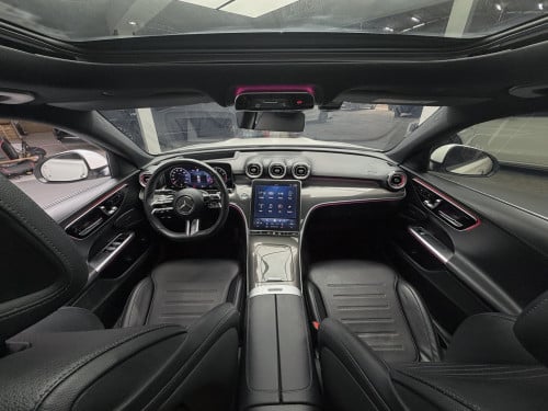 C300 2022 AMG Top Option 30000miles used only