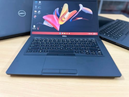 Dell Latitude 5400 CPU 17-8th -80/256G / Screen 14