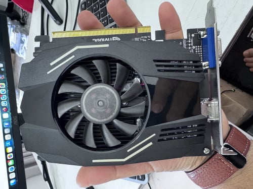 GT1030 4G DDR4 128Bit 99.9%