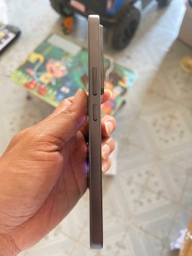 Honor gt 12/256gb 99% 215$