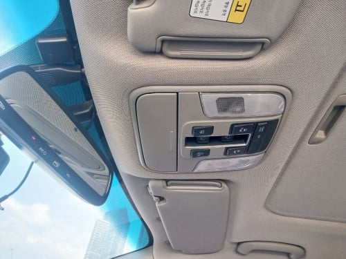 Kia Carnival 2015 សាងលក់បន្តបាន