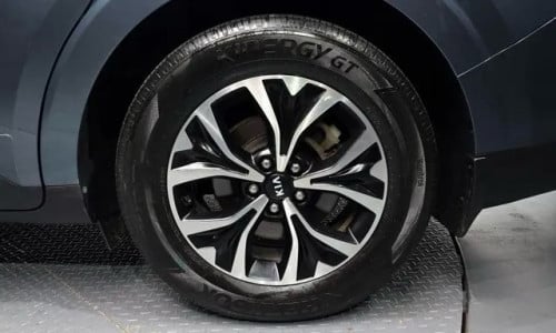 Kia Carnival 2021