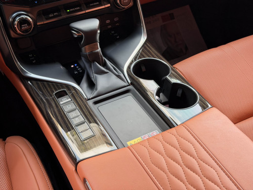 LEXUS LX600 VIP 2025 ក្រដាសពន្ធ