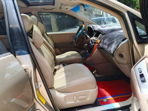 Lexus Rx 300 ប៉ុង​ 1 ឆ្នាំ​ 2003