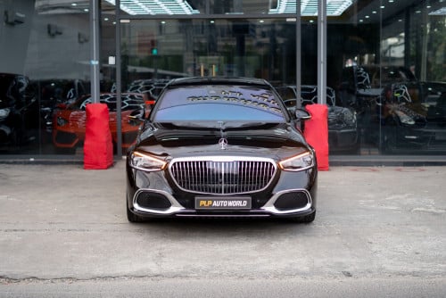 Mercedes Benz S580 Maybach 2022