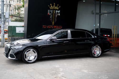 Mercedes Benz S580 Maybach 2022