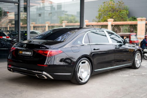 Mercedes Benz S580 Maybach 2022