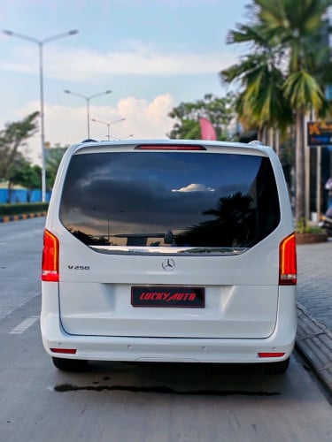 Mercedes​V250 2022 full option