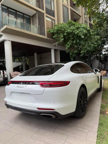 Porsche Panamera 2017 Full option