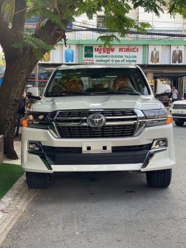 Toyota Land Cruiser 2010 upgrade 2021