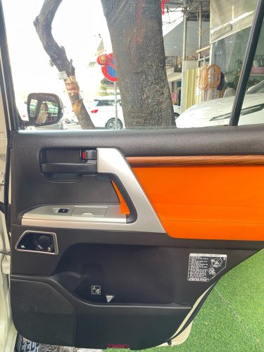 Toyota Land Cruiser 2010 upgrade 2021