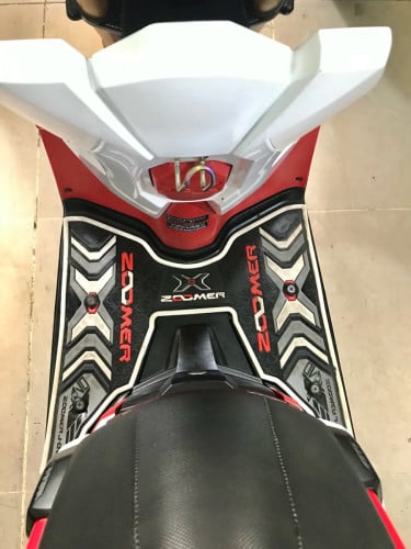 ZOOMER-X 2018 ម៉ូតូនៅស្អាត90% ខ្ចៅខ្ចងនៅសំណុំ