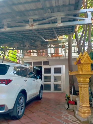 ផ្ទះលក់ នៅភ្នំពេញ ក្រោយវត្តសន្សំកុសល ផ្លូវ37bt