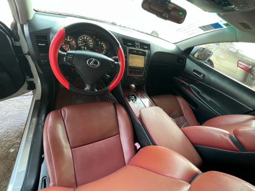 ឡានលក់GS 300 P1