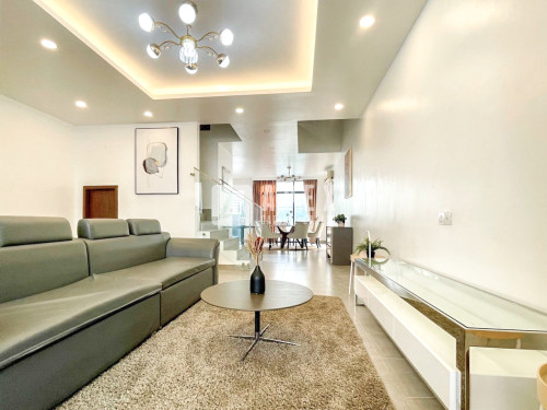 វីឡា សម្រាប់ជួល |Link Villa For Rent at the woodland 60M