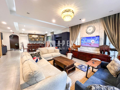 វីឡា សម្រាប់ជួល |Modern Villa For Rent at the woodland 60M