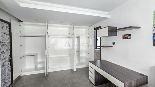 វីឡា សម្រាប់ជួល |Modern Villa For Rent at the woodland 60M