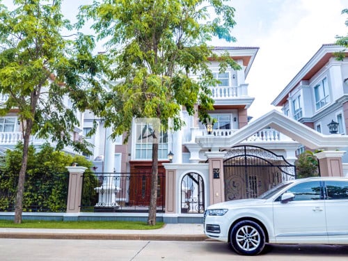 វីឡាទោល សម្រាប់ជួល | Single Villa For Rent at Peng Hout 60M