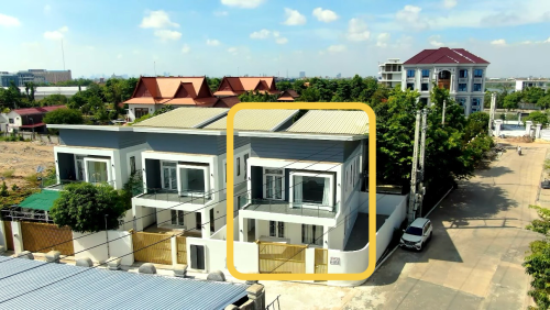 វីឡាទោលជួលជិតតំបន់អភិវឌ្ឍន៍បឹងតាមោក​ / Single villa for rent near Boeung Tamok development area