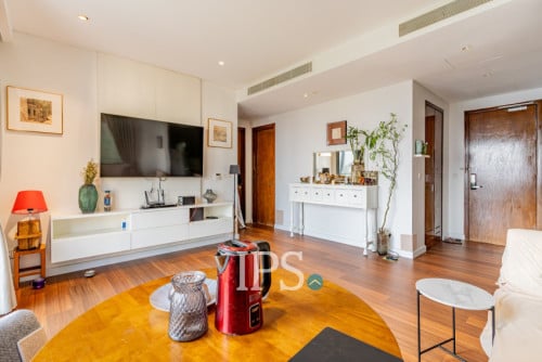 ❗️#URGENTSALE❗️Luxury 2 Bedroom Condo🌇 - 📍Embassy Central, BKK 1, Phnom Penh
