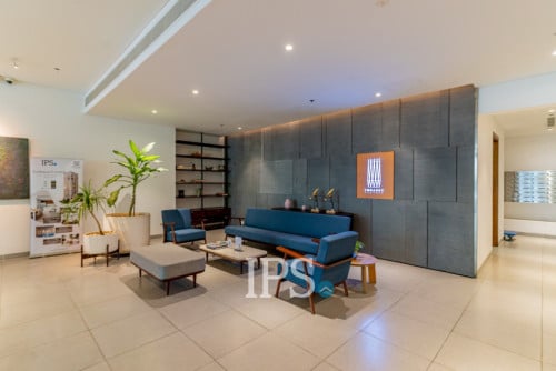 ❗️#URGENTSALE❗️Luxury 2 Bedroom Condo🌇 - 📍Embassy Central, BKK 1, Phnom Penh