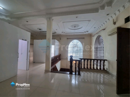 🏡 Villa for Rent – Toul Tompong