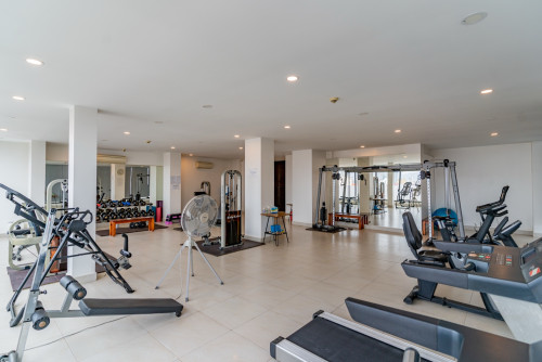2 bedroom 800$ at Doun penh wat phnom