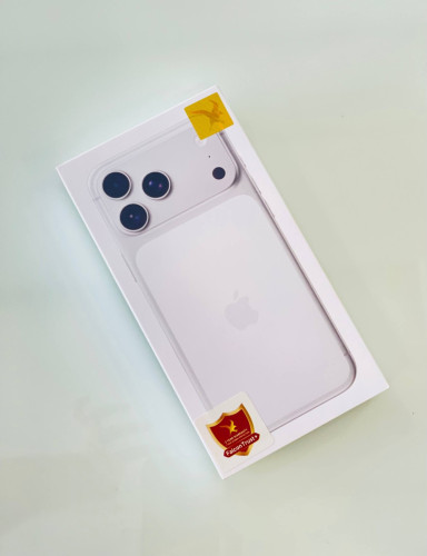 Apple 17 pmx 256g 2 year warranty