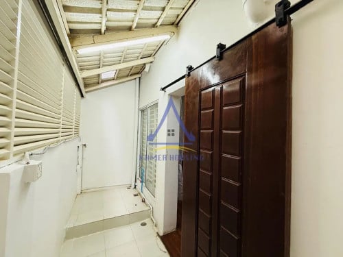 House 3 bedrooms for rent in Chrouy Changvar