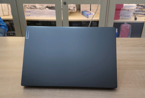 Laptop Lenovo V14 intel i5-11Th Gen [ដូចថ្មី 99.99%, ស្ដើង, ស្អាត, និងមានកម្លាំងខ្លាំង]
