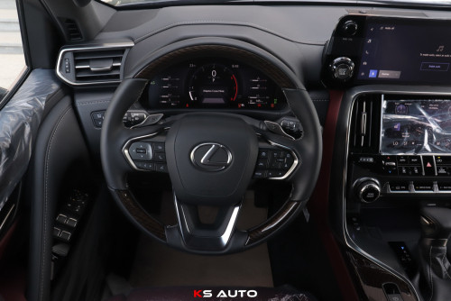 Lexus LX600 2025