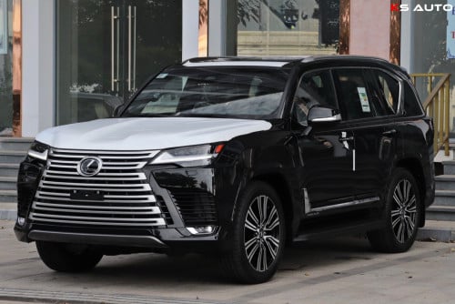 Lexus LX600 2025