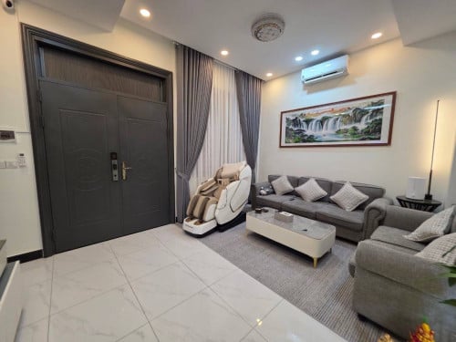 Links house For Sale