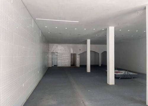 Showroom for rent in Boeng Kengkang Mauy