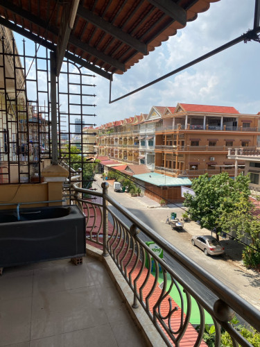 Spacious 4-Bedroom House for Rent | Toul Kork