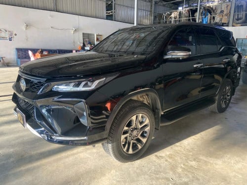 Toyota Fortuner 2023 ( Legender  )