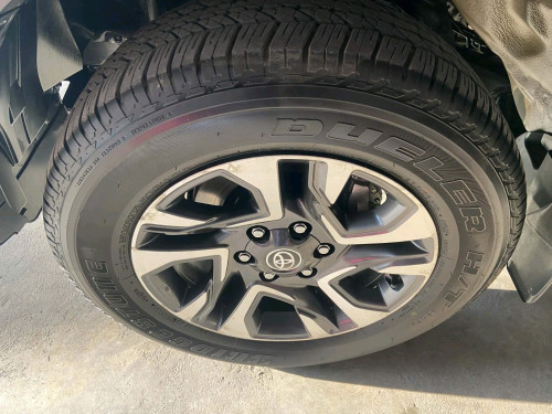 Toyota Fortuner 2023 ( Legender  )