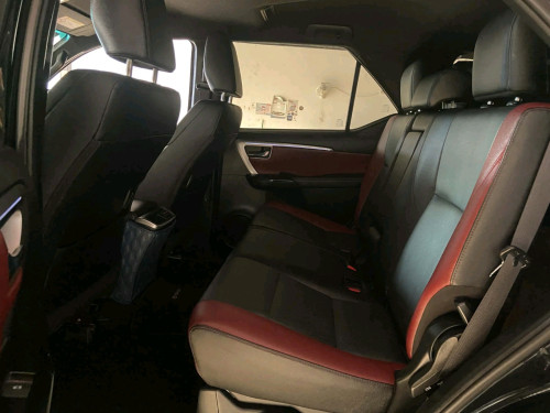Toyota Fortuner 2023 ( Legender  )