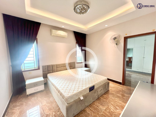 Villa for Rent at Phsar Derm Thkov -R396