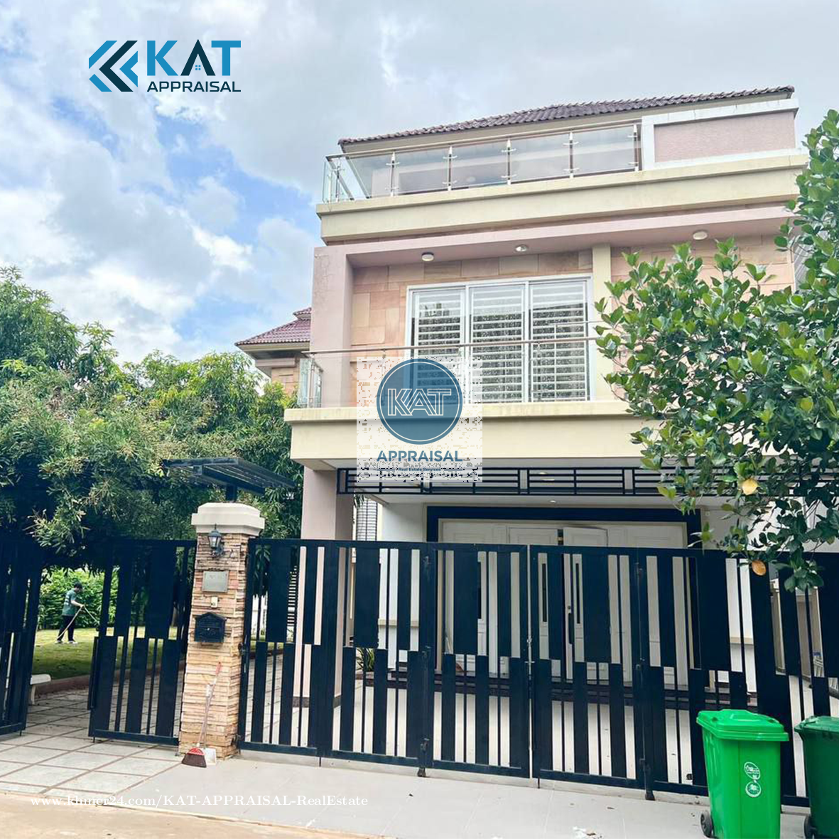 វីឡាឃីងសម្រាប់ជួល(កែង)/King Villa For Rent(Conner)
