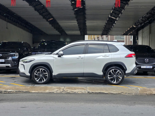 ប្រូម៉ូសិនពិសេស! 2024 TOYOTA COROLLA CROSS ឡានថ្មីខ្លាំងម្ចាស់ដេីមទិញពីក្រុមហ៊ុនផ្ទាល់