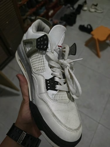 ស្បែកជើង Jordan 4 White Cement - Size: 43