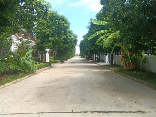 វីឡាទំនើប សម្រាប់ជួល បុរីអង្គរភ្នំពេញ (Modern Villa for rent at Borey Angkor Phnom Penh) near AEON 2