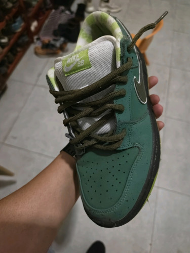 ស្បែកជើង Nike Dunk Sb Green Lobster - Size: 43