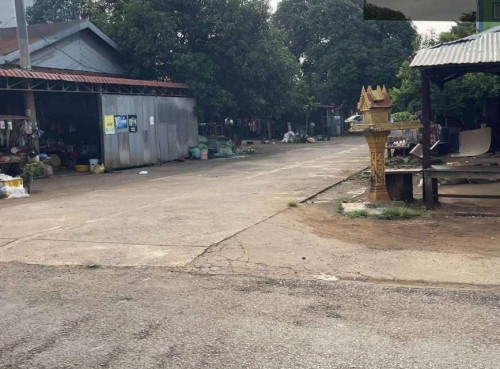 🏦House Available for Urgent Sale at a Special Price (Negotiable).