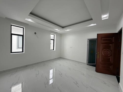 💥វីឡាកូនកាត់ លក់បន្ទាន់ នៅ បុរី  Hi-Tech The premium ( ផ្លូវ 114 ថៃហ្គ័រ )